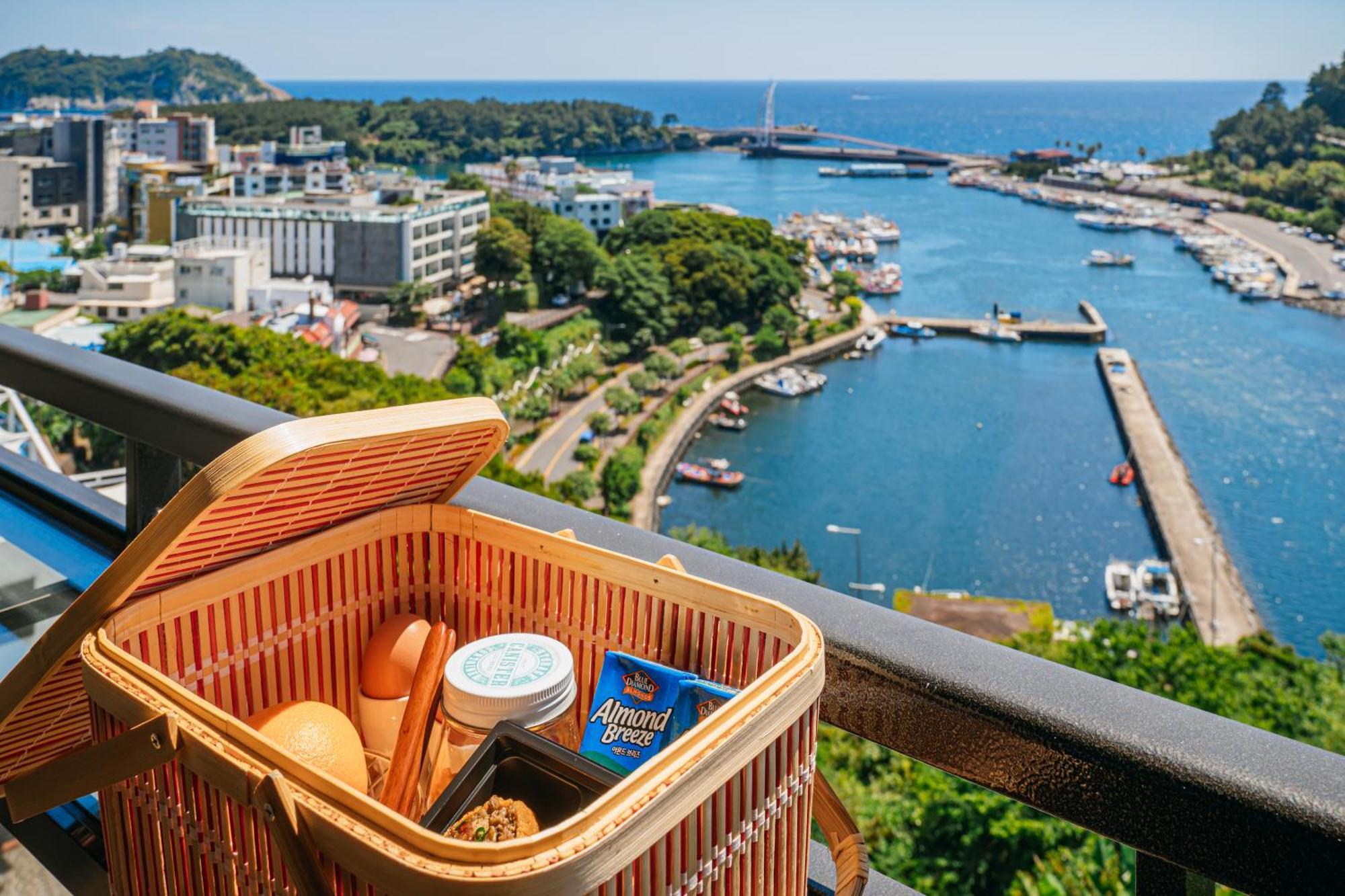 Hotel Yeon Szogüpho Kültér fotó